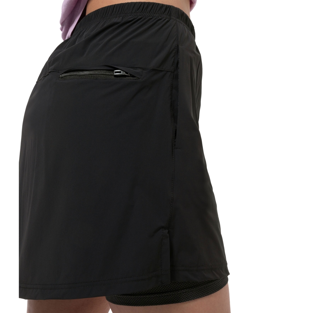 Super Natural Hiking Skirt Women's Jet Black SNW021650-872 jurken en rokken online bestellen bij Kathmandu Outdoor & Travel