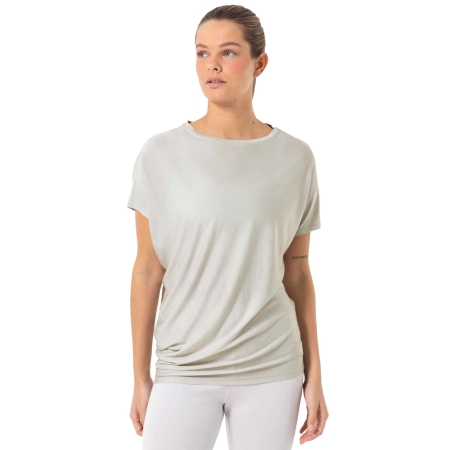 Super Natural  Yoga Loose Bio J Tee Women's White Stone Melange