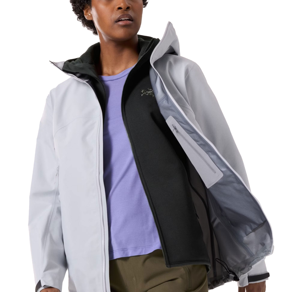 Arc'teryx Beta Jacket Women's Solitude 9239-Soltude jassen online bestellen bij Kathmandu Outdoor & Travel