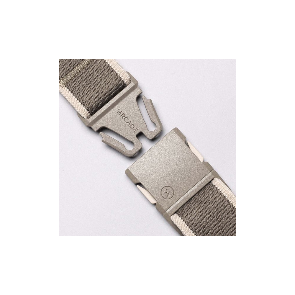 Arcade Carto Slim Dunes/Oat NRSECT5-260 kleding accessoires online bestellen bij Kathmandu Outdoor & Travel