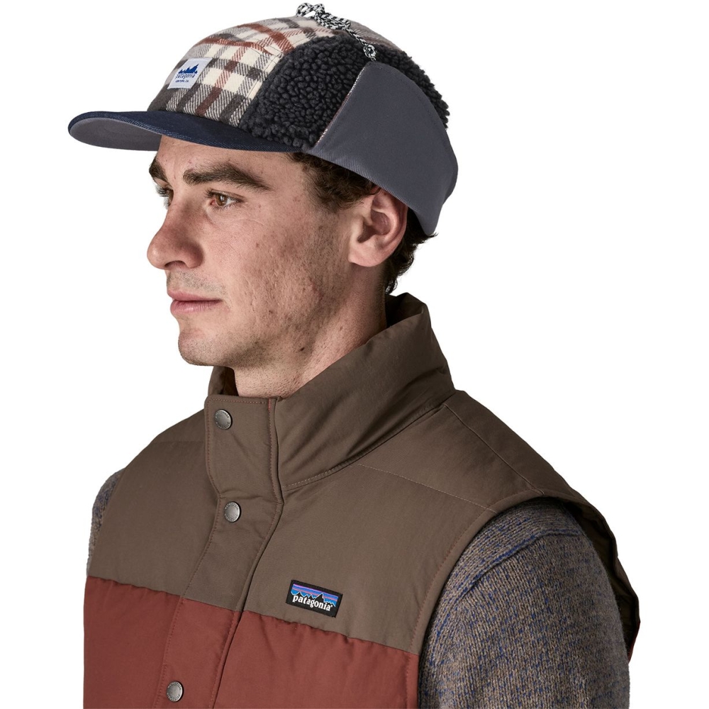 Patagonia Range Earflap Cap Catch: Ink Black 33530-CINB kleding accessoires online bestellen bij Kathmandu Outdoor & Travel