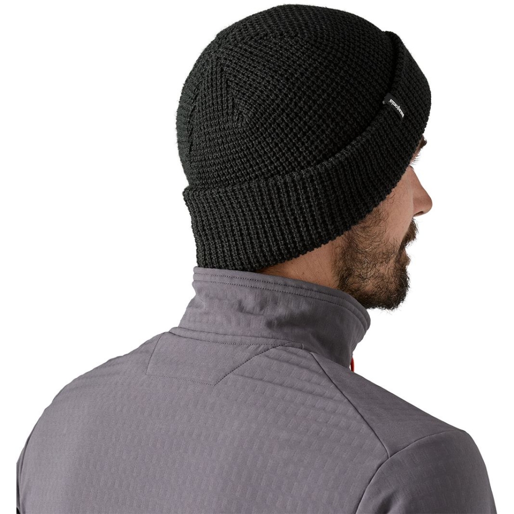 Patagonia Snowdrifter Beanie Black 33385-BLK kleding accessoires online bestellen bij Kathmandu Outdoor & Travel