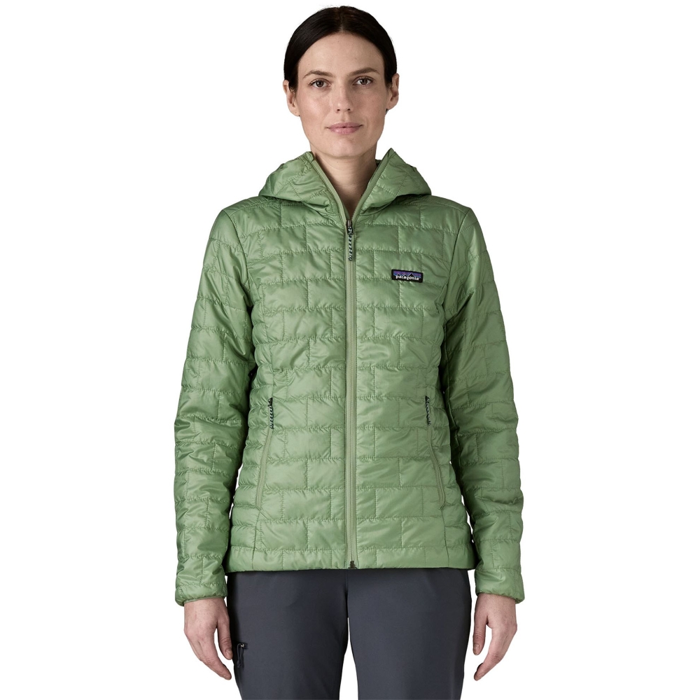 Patagonia Nano Puff Hoody Women's Ellwood Green 84228-ELGR jassen online bestellen bij Kathmandu Outdoor & Travel