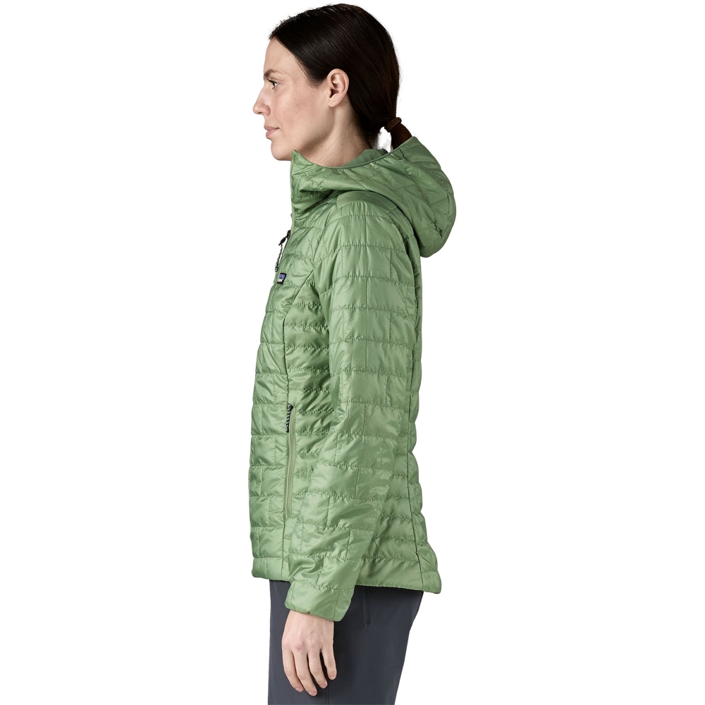 Patagonia Nano Puff Hoody Women's Ellwood Green 84228-ELGR jassen online bestellen bij Kathmandu Outdoor & Travel