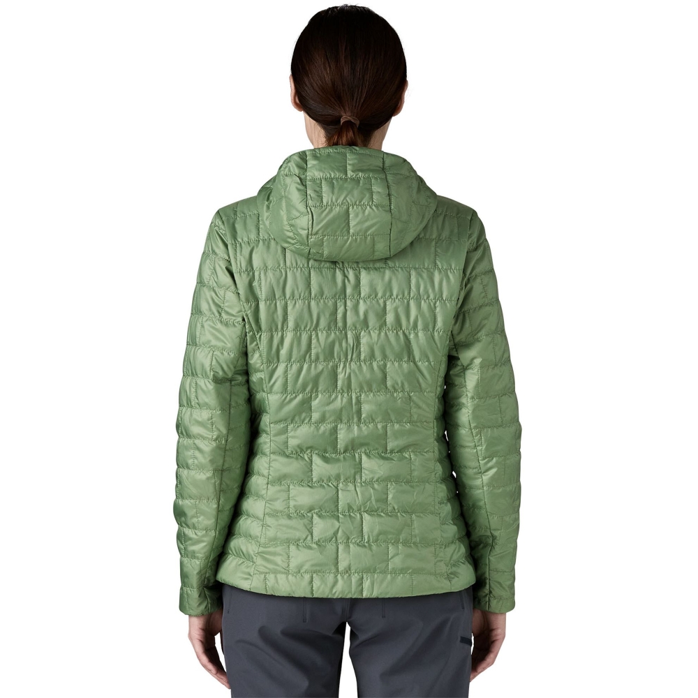 Patagonia Nano Puff Hoody Women's Ellwood Green 84228-ELGR jassen online bestellen bij Kathmandu Outdoor & Travel