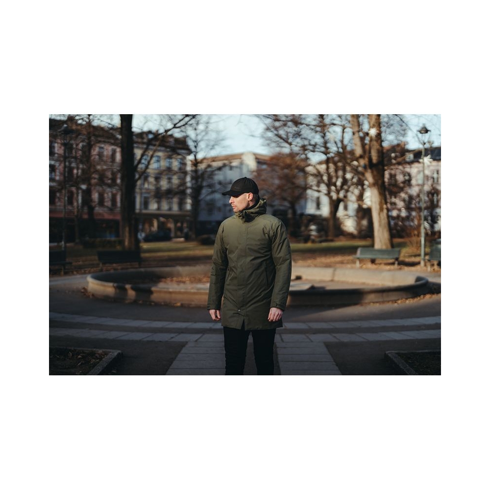 Bergans Urban Insulated Shell Coat Men Dark Green Mud 3644-13655 jassen online bestellen bij Kathmandu Outdoor & Travel