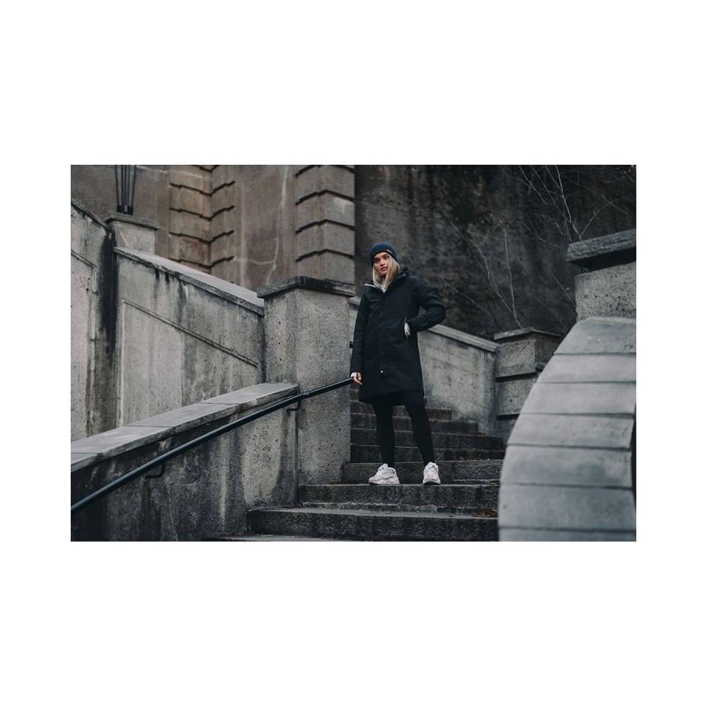 Bergans Urban Insulated Shell Coat Women Black 3643-91 jassen online bestellen bij Kathmandu Outdoor & Travel