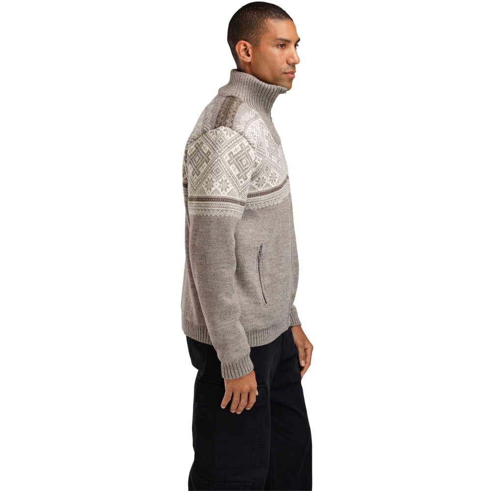 Dale Dale Hardanger WP Masc Jacket 85691-M00 fleeces en truien  Dale Hardanger WP Masc Jacket Vanillasugar Naturalwhite/NutM 85691-M00 fleeces en truien online bestellen bij Kathmandu Outdoor & Travel