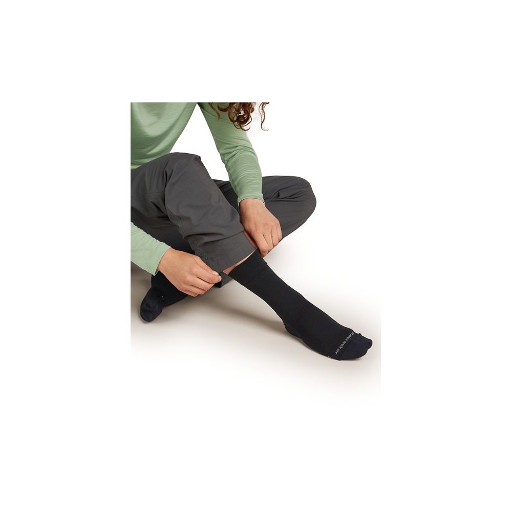 Icebreaker Mer Hike+ Liner Crew Women's Black IB0A57AK-0011 sokken online bestellen bij Kathmandu Outdoor & Travel