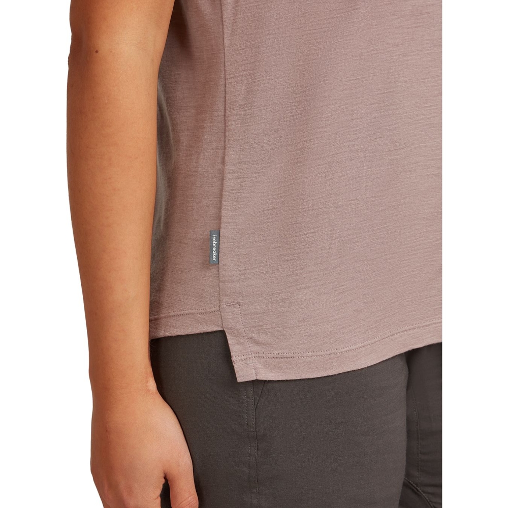 Icebreaker Mer 150 Tech Lite III SS Relaxed Tee Women's Summit IB0A56XZ-0GV1 shirts en tops online bestellen bij Kathmandu Outdoor & Travel