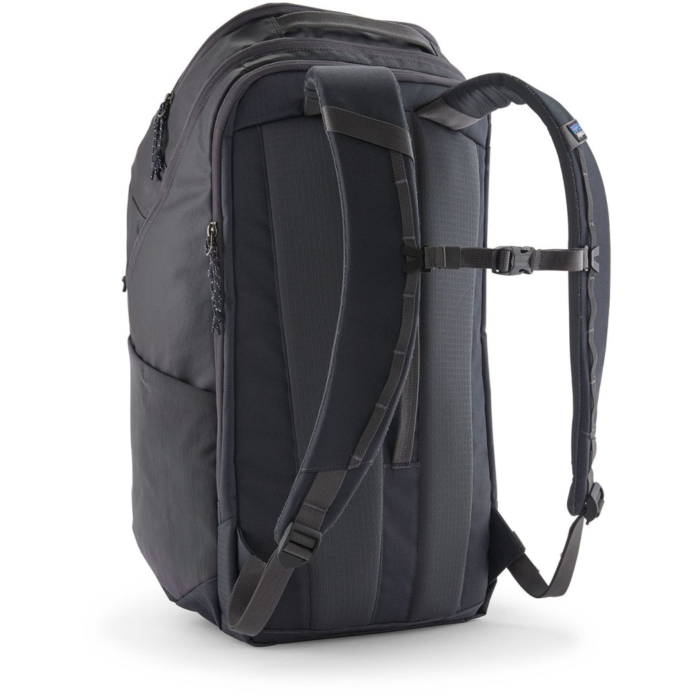 Patagonia Black Hole Pack 32L Smolder Blue w/Forge Grey 49302-SMFO-ALL dagrugzakken online bestellen bij Kathmandu Outdoor & Travel