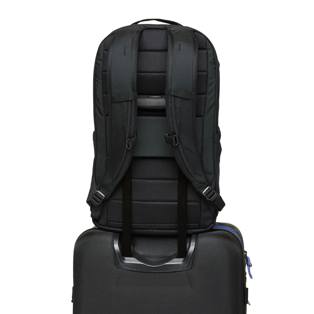 Cotopaxi Allpa 26L Daypack Cotopaxi Black A26-CPBLK-53 reistassen online bestellen bij Kathmandu Outdoor & Travel