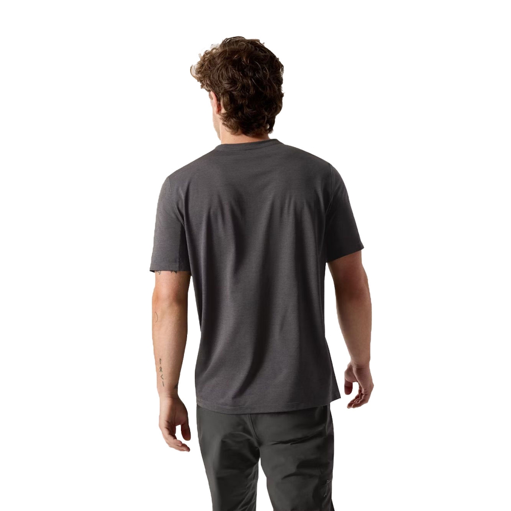 Arc'teryx Cormac Crew SS Black Heather 9718-Black Heather shirts en tops online bestellen bij Kathmandu Outdoor & Travel