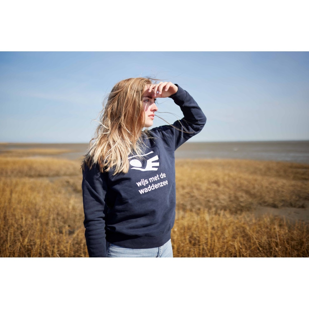 Blue Loop Originals Wijs Sweater Women's Navy  W-WS009-21-B010 fleeces en truien online bestellen bij Kathmandu Outdoor & Travel