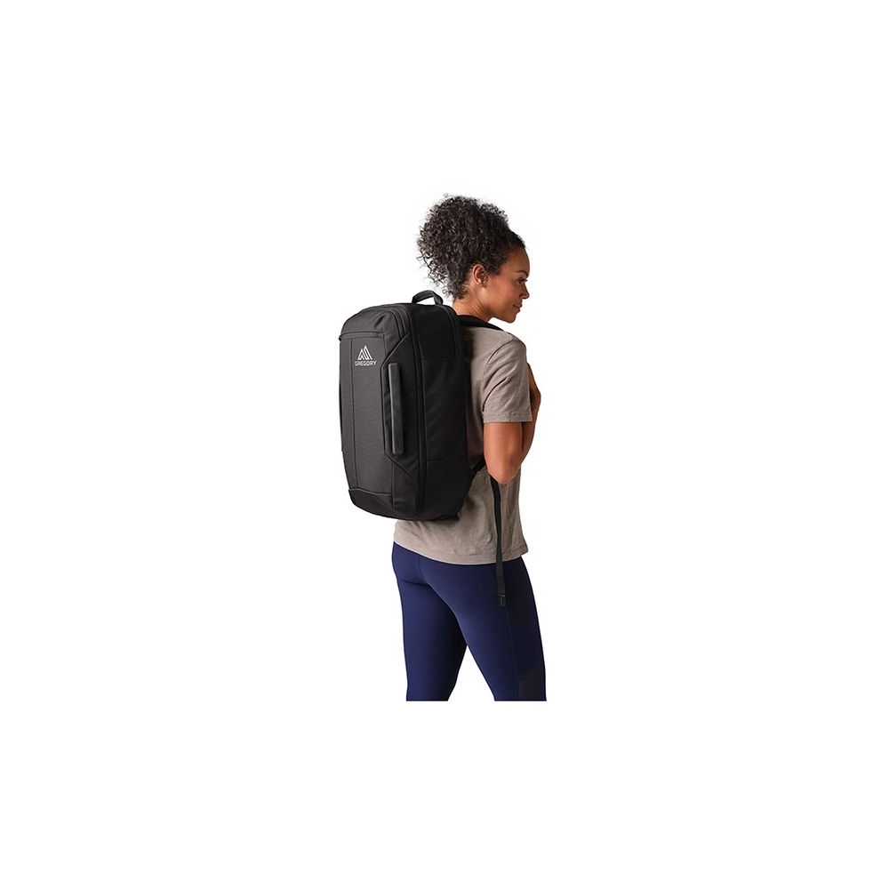 Gregory Border 30 Black Lichen 154919-A653 reistassen online bestellen bij Kathmandu Outdoor & Travel