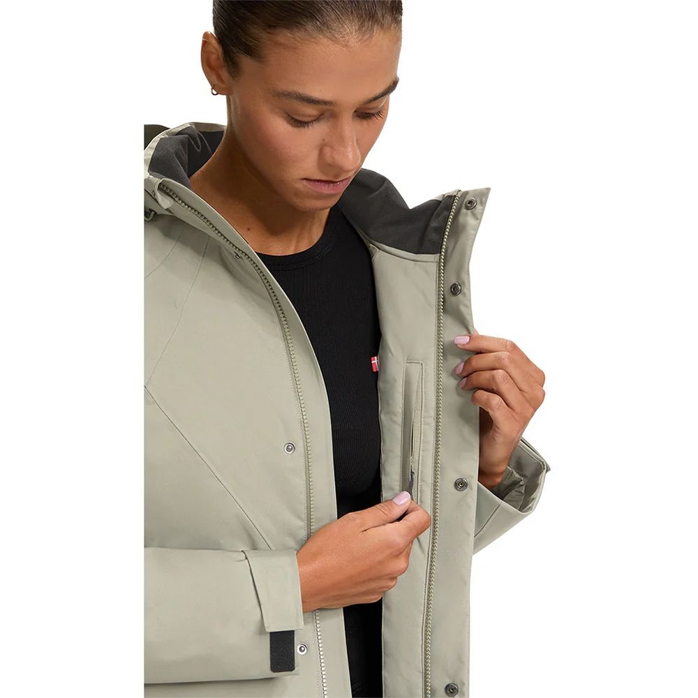 Nordisk Nordisk Vigdis Down Coat Women's 20121281-Vetiver Gre jassen Nordisk Vigdis Down Coat Women's Vetiver Green 20121281-Vetiver Gre jassen online bestellen bij Kathmandu Outdoor & Travel