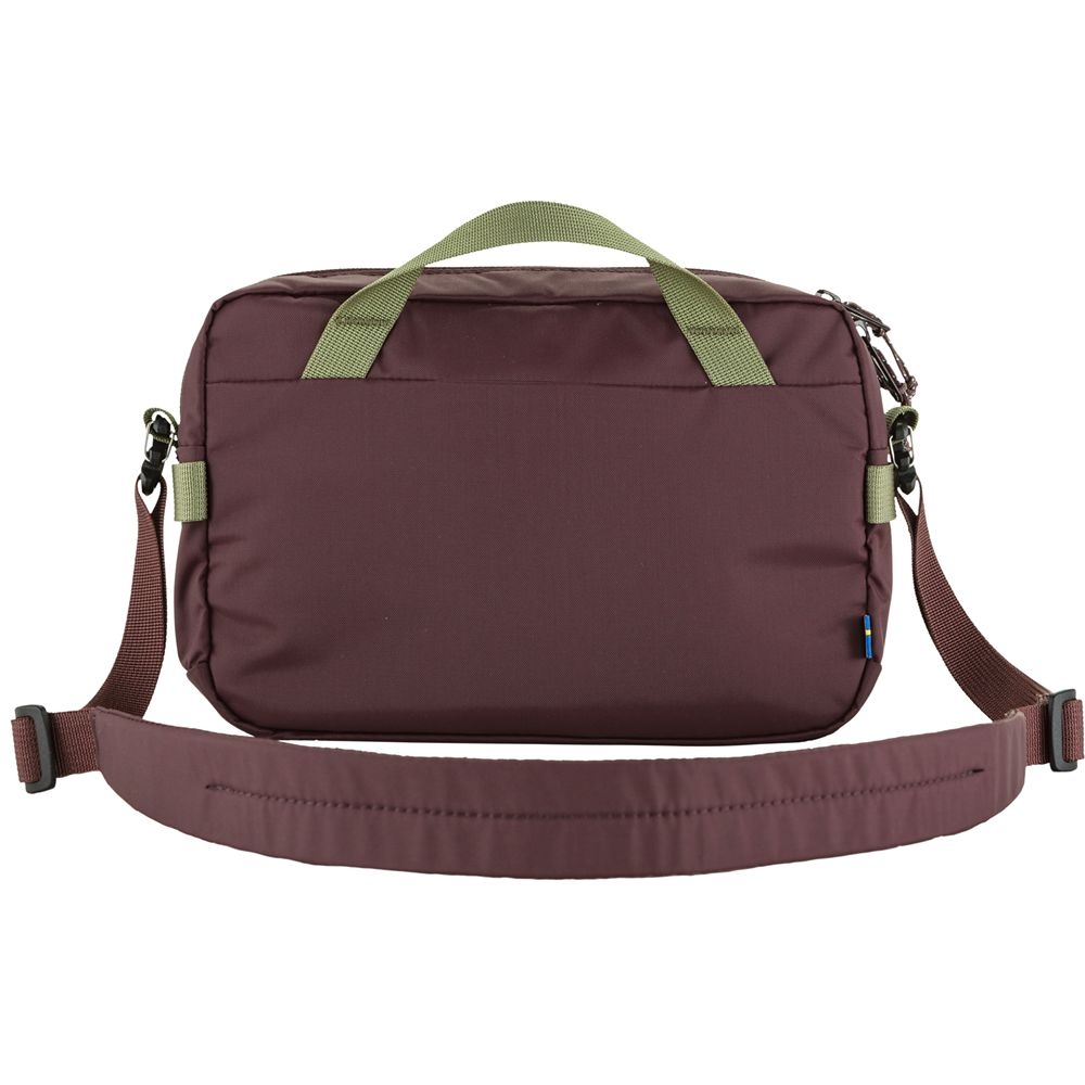 Fjällräven High Coast Crossbody Blackberry F23227-424 tassen online bestellen bij Kathmandu Outdoor & Travel