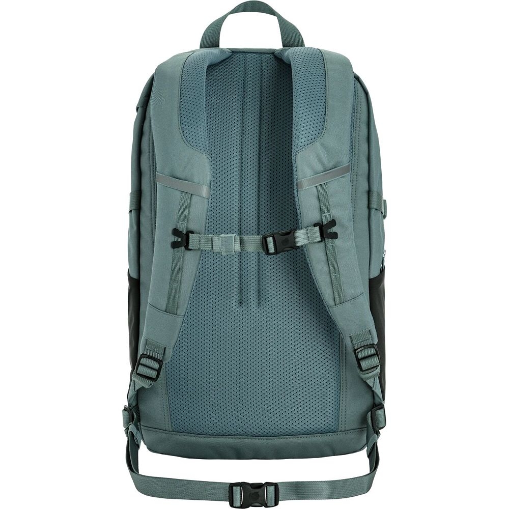 Fjällräven Fjällräven Skule 28 F23346-577 dagrugzakken Fjällräven Skule 28 Nimbus Blue F23346-577 dagrugzakken online bestellen bij Kathmandu Outdoor & Travel