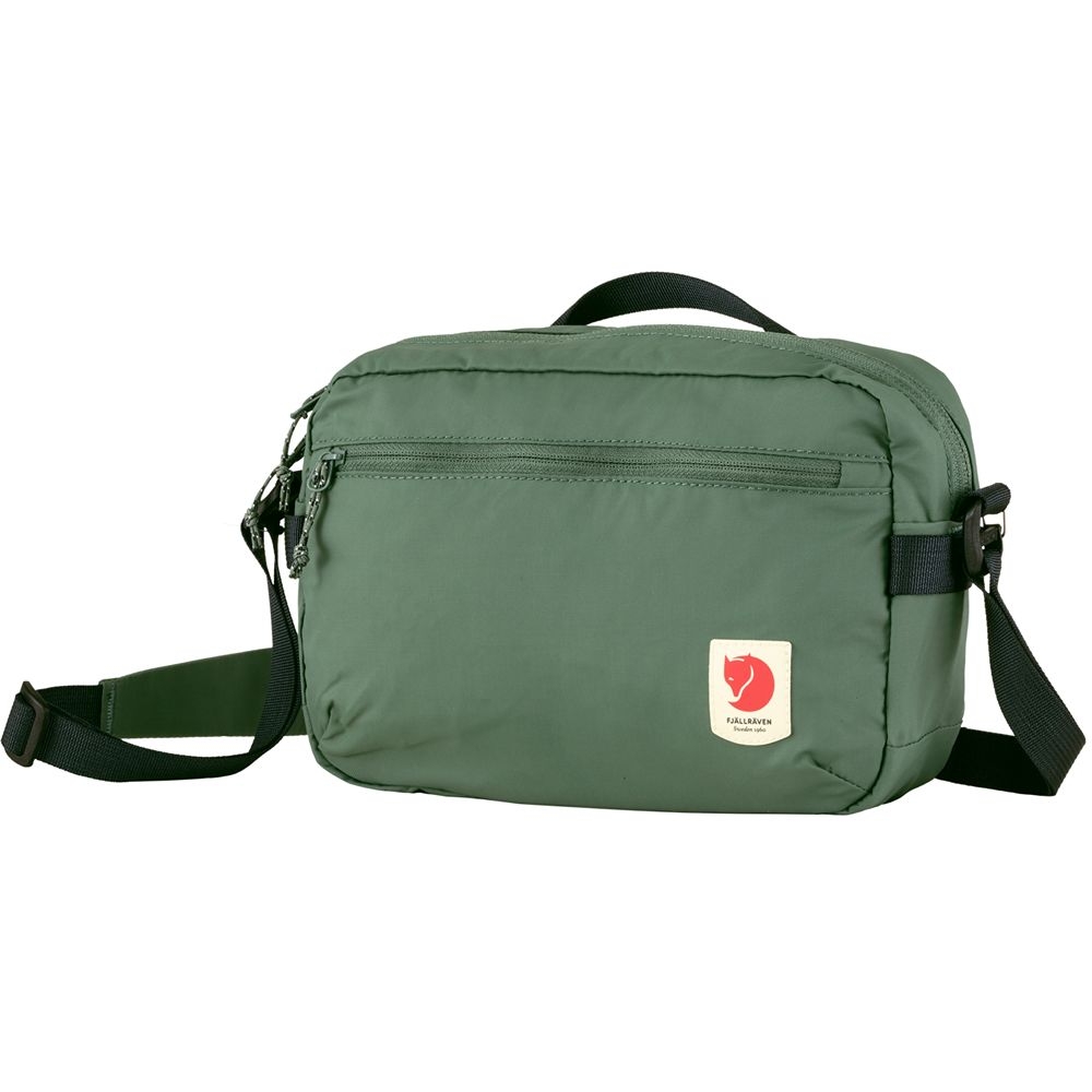 Fjällräven High Coast Crossbody Patina Green F23227-614 tassen online bestellen bij Kathmandu Outdoor & Travel