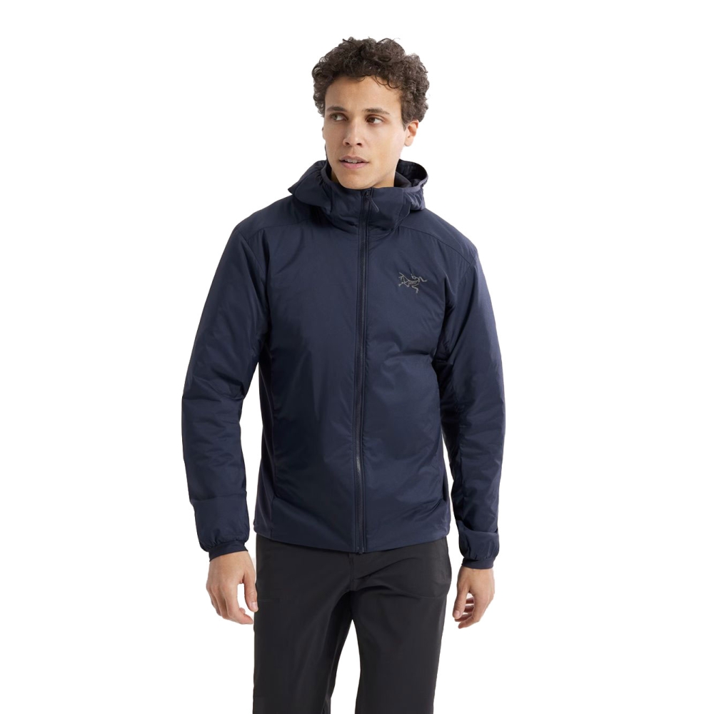 Arc'teryx Atom Hoody Black Sapphire 9556-Blk Sapphire jassen online bestellen bij Kathmandu Outdoor & Travel