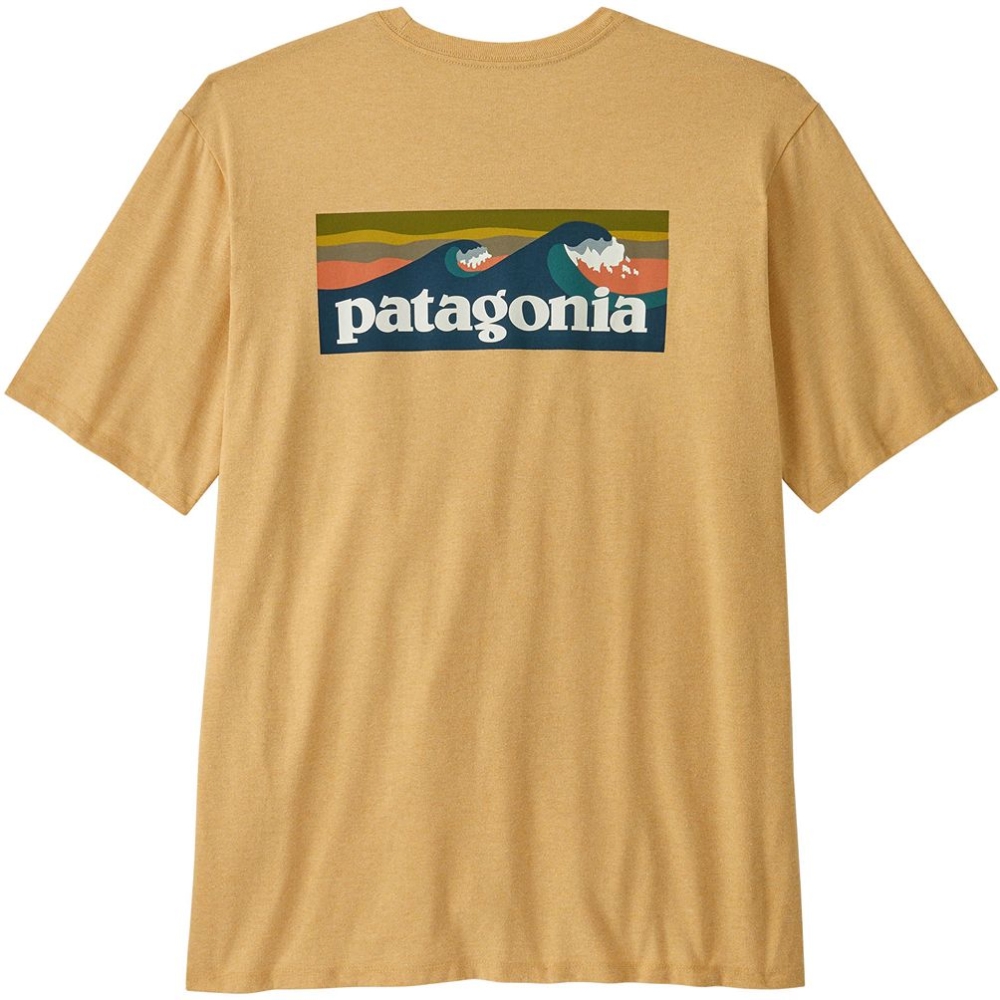 Patagonia Boardshort Logo Pocket Responsibili-Tee Beeswax Tan 37655-BWX shirts en tops online bestellen bij Kathmandu Outdoor & Travel