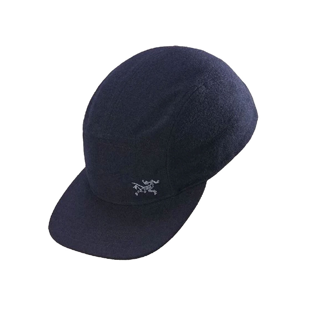 Arc'teryx Wool Calidum 5 Panel Hat Black Sapphire 7194-001280 kleding accessoires online bestellen bij Kathmandu Outdoor & Travel