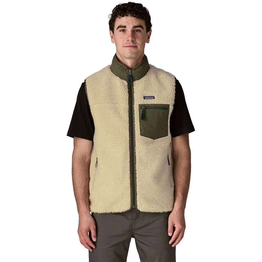 Patagonia Classic Retro-X Jkt Khaki 23057-DNBA fleeces en truien online bestellen bij Kathmandu Outdoor & Travel