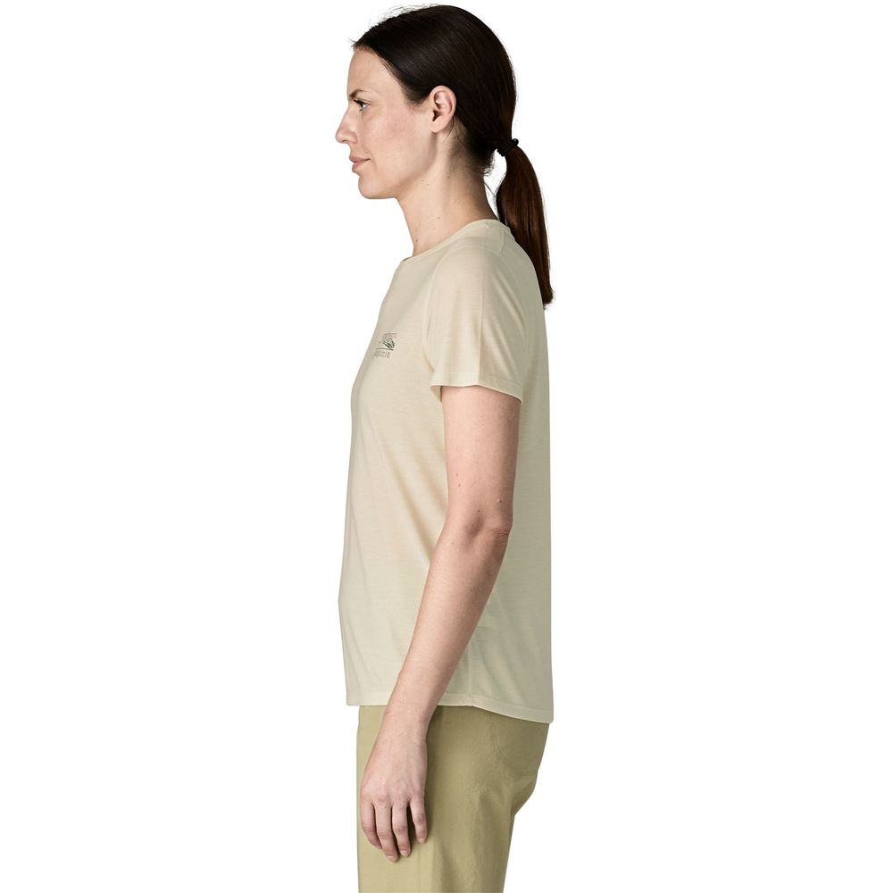 Patagonia Cap Cool Trail Shirt Women's - Stratapeaks Dyno White 23726-DYWH shirts en tops online bestellen bij Kathmandu Outdoor & Travel