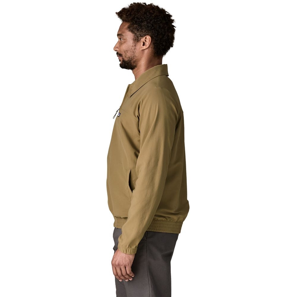 Patagonia Patagonia Isthmus Unlined Jkt 20455-SLKH jassen Patagonia Isthmus Unlined Jkt Slab Khaki 20455-SLKH jassen online bestellen bij Kathmandu Outdoor & Travel