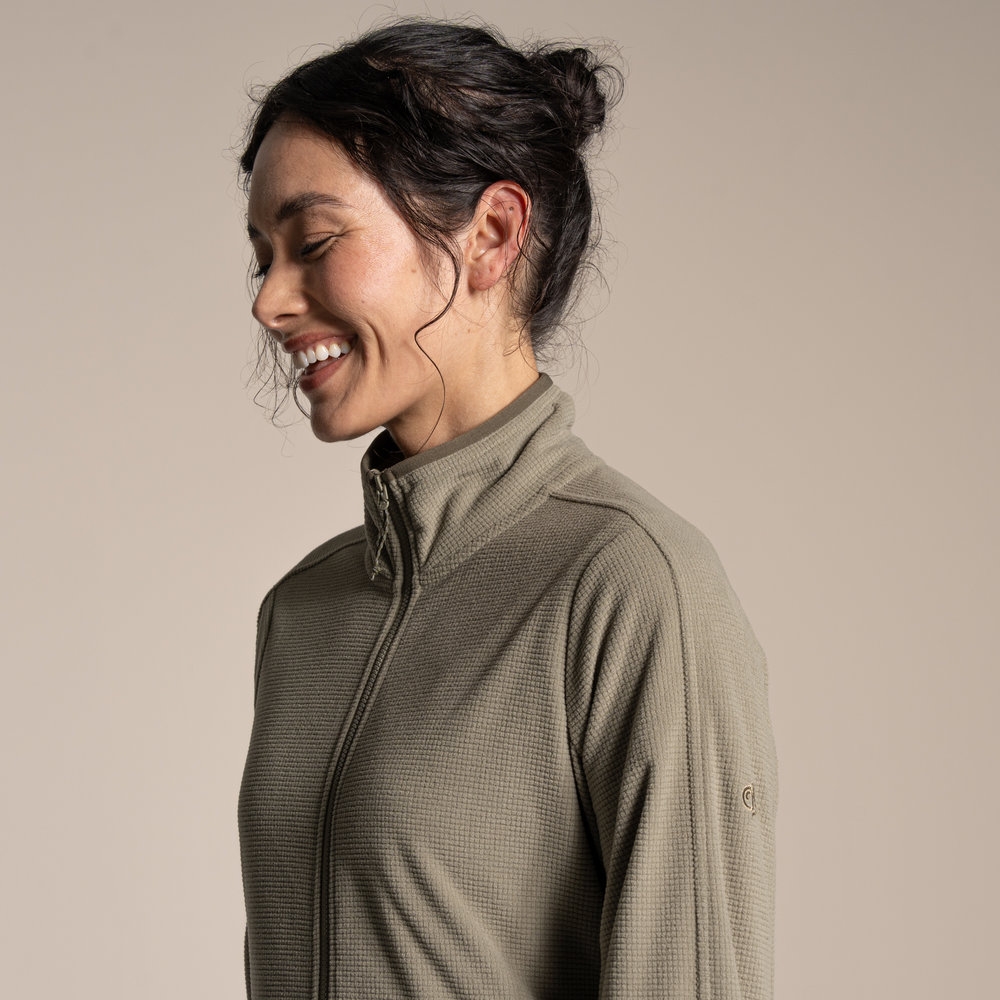 Craghoppers Craghoppers NosiLife Anya II Jacket Women's CWA428-VRT fleeces en truien Craghoppers NosiLife Anya II Jacket Women's Vert CWA428-VRT fleeces en truien online bestellen bij Kathmandu Outdoor & Travel