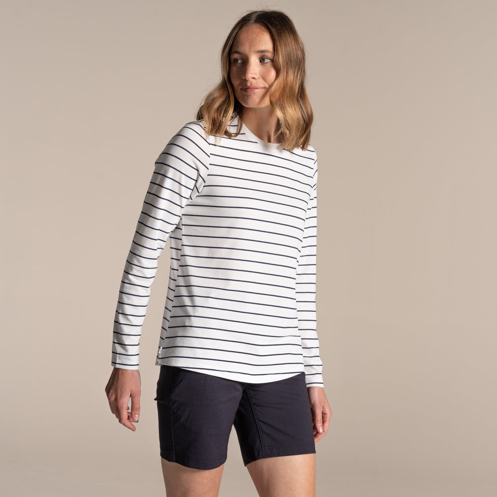 Craghoppers Craghoppers NosiLife Akona Long Sleeved Top Women's CWT1368-1SI shirts en tops Craghoppers NosiLife Akona Long Sleeved Top Women's Sail White / Blue Navy Stripe CWT1368-1SI shirts en tops online bestellen bij Kathmandu Outdoor & Travel