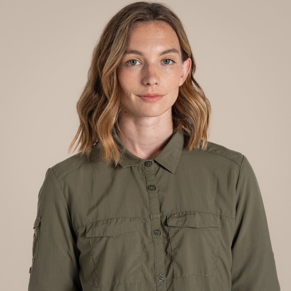Craghoppers Craghoppers NosiLife Adventure Long Sleeved Shirt III Women's CWS534-CZL shirts en tops Craghoppers NosiLife Adventure Long Sleeved Shirt III Women's Wild Olive CWS534-CZL shirts en tops online bestellen bij Kathmandu Outdoor & Travel