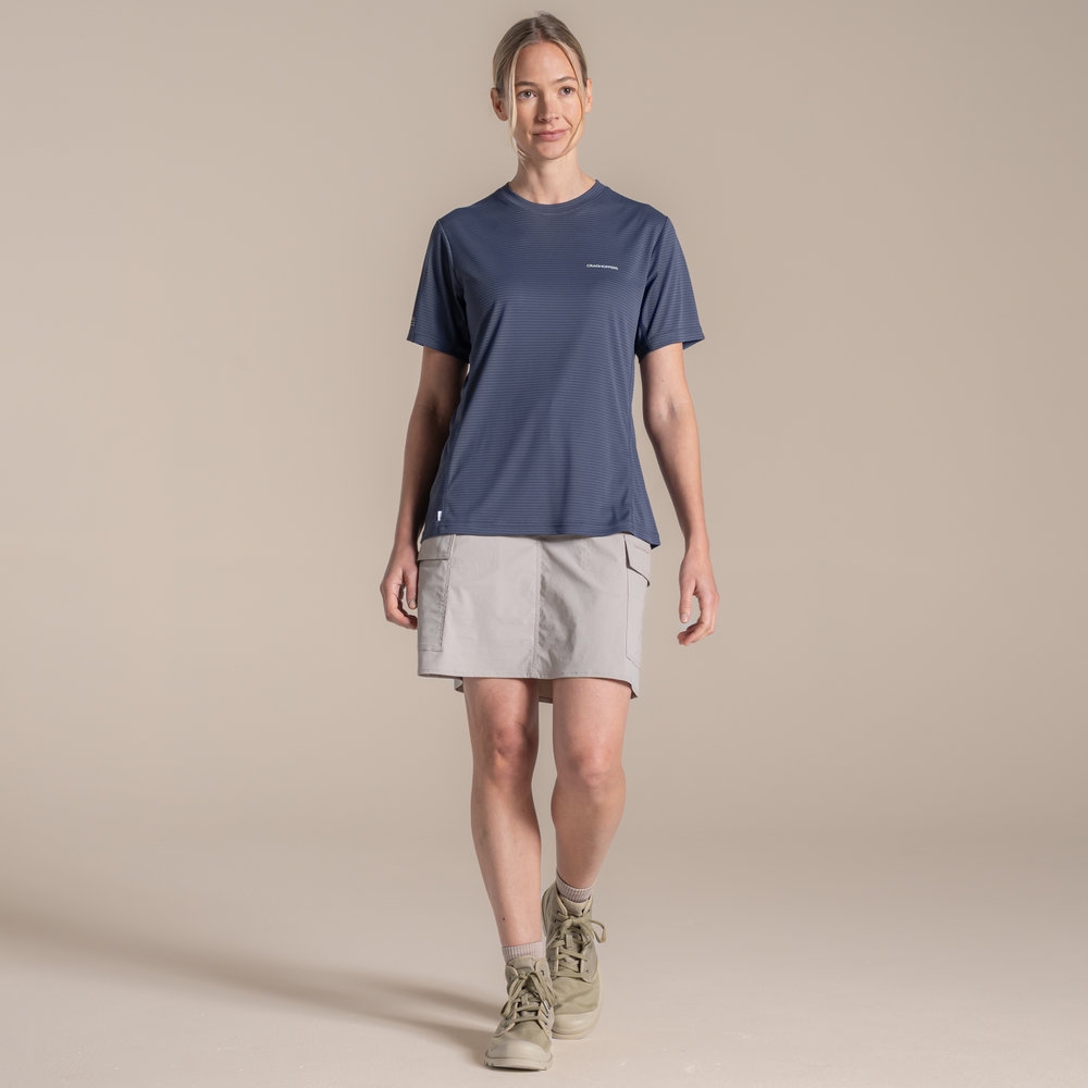 Craghoppers Craghoppers NosiLIfe SolarShield+ Short Sleeved T-Shirt CWT1413-H03 shirts en tops Craghoppers NosiLIfe SolarShield+ Short Sleeved T-Shirt Anthracite CWT1413-H03 shirts en tops online bestellen bij Kathmandu Outdoor & Travel