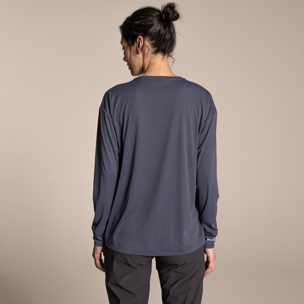 Craghoppers Craghoppers NosiLife SolarShield+ Long Sleeved T-Shirt CWT1410-H03 shirts en tops Craghoppers NosiLife SolarShield+ Long Sleeved T-Shirt Anthracite CWT1410-H03 shirts en tops online bestellen bij Kathmandu Outdoor & Travel