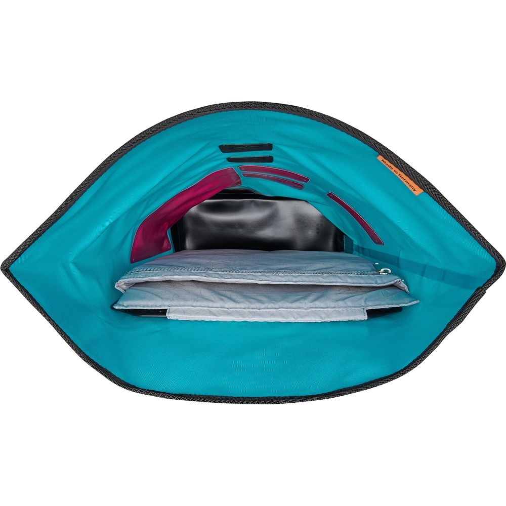 Ortlieb Commuter-Daypack Cyber 21 L Cyber-Blue/Cyber-Pink OR4116 dagrugzakken online bestellen bij Kathmandu Outdoor & Travel