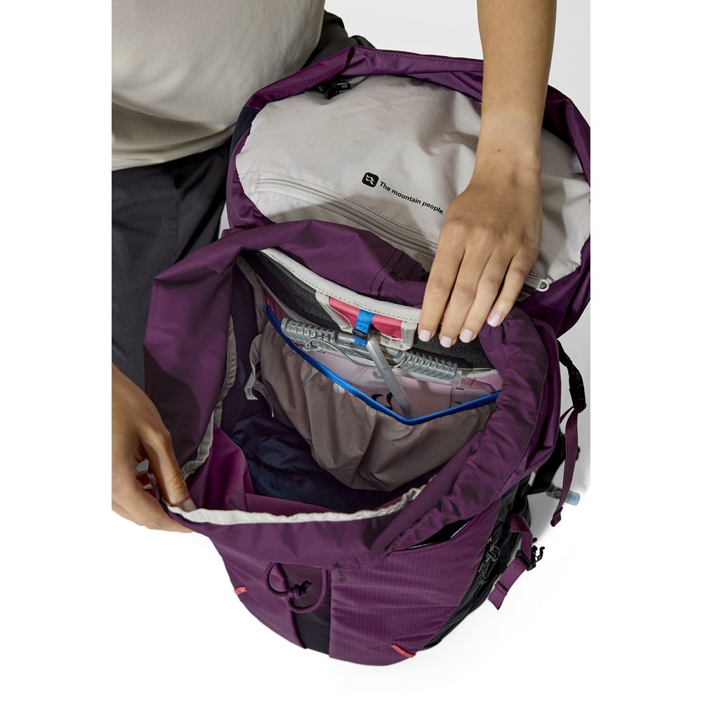 Rab Airox 28ND Mulberry/Black QAQ-13-MBL dagrugzakken online bestellen bij Kathmandu Outdoor & Travel