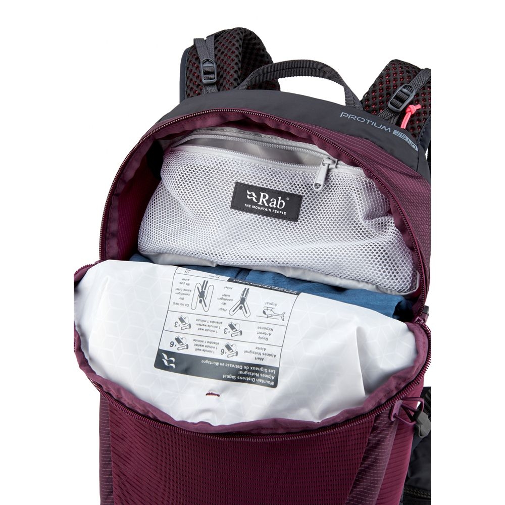 Rab Rab Protium 25 ND QAP-63-MUL dagrugzakken Rab Protium 25 ND Mulberry QAP-63-MUL dagrugzakken online bestellen bij Kathmandu Outdoor & Travel