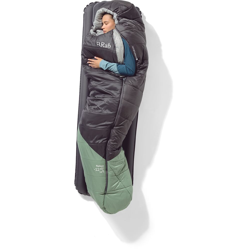 Rab Rab Radeon -6°C Women's QSS-24-FGH slaapzakken Rab Radeon -6°C Women's Dark Fig Green/Graphene QSS-24-FGH slaapzakken online bestellen bij Kathmandu Outdoor & Travel