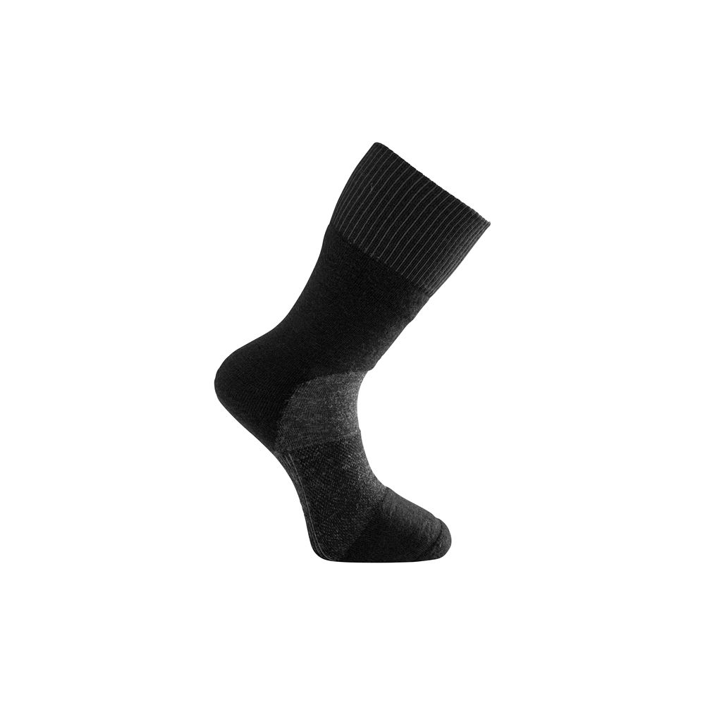 woolpower Socks Classic 400 Black 8414-Black sokken online bestellen bij Kathmandu Outdoor & Travel