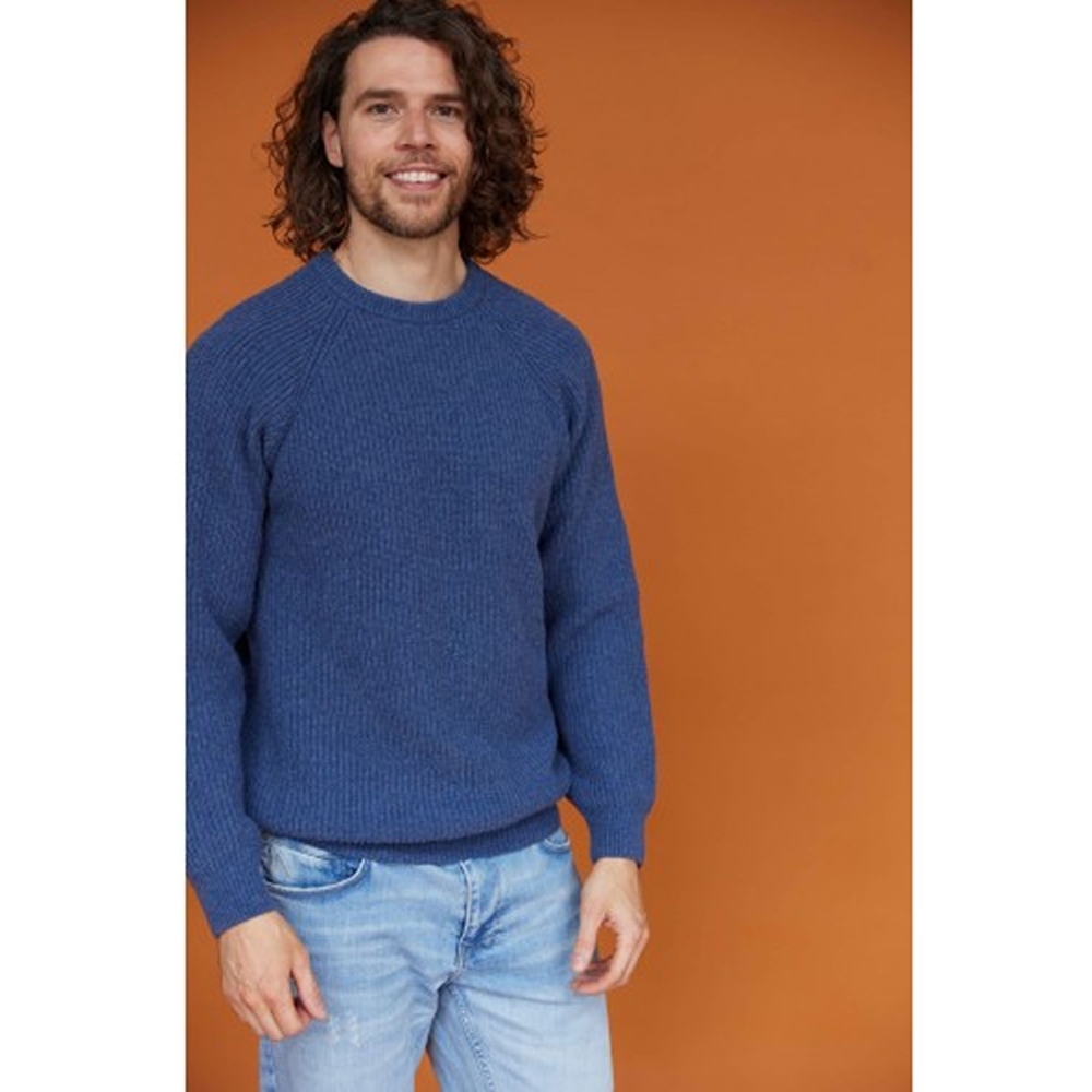 Blue Loop Originals Essential Crew Sweater Sea Blue SW004-24-B033 fleeces en truien online bestellen bij Kathmandu Outdoor & Travel