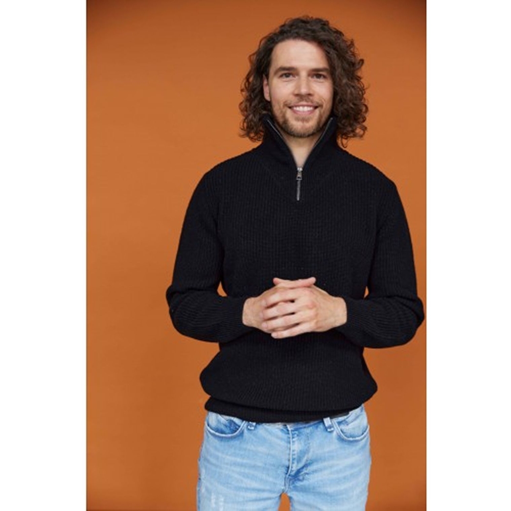 Blue Loop Originals Essential Nautic Sweater Black ESN012-24-B001 fleeces en truien online bestellen bij Kathmandu Outdoor & Travel