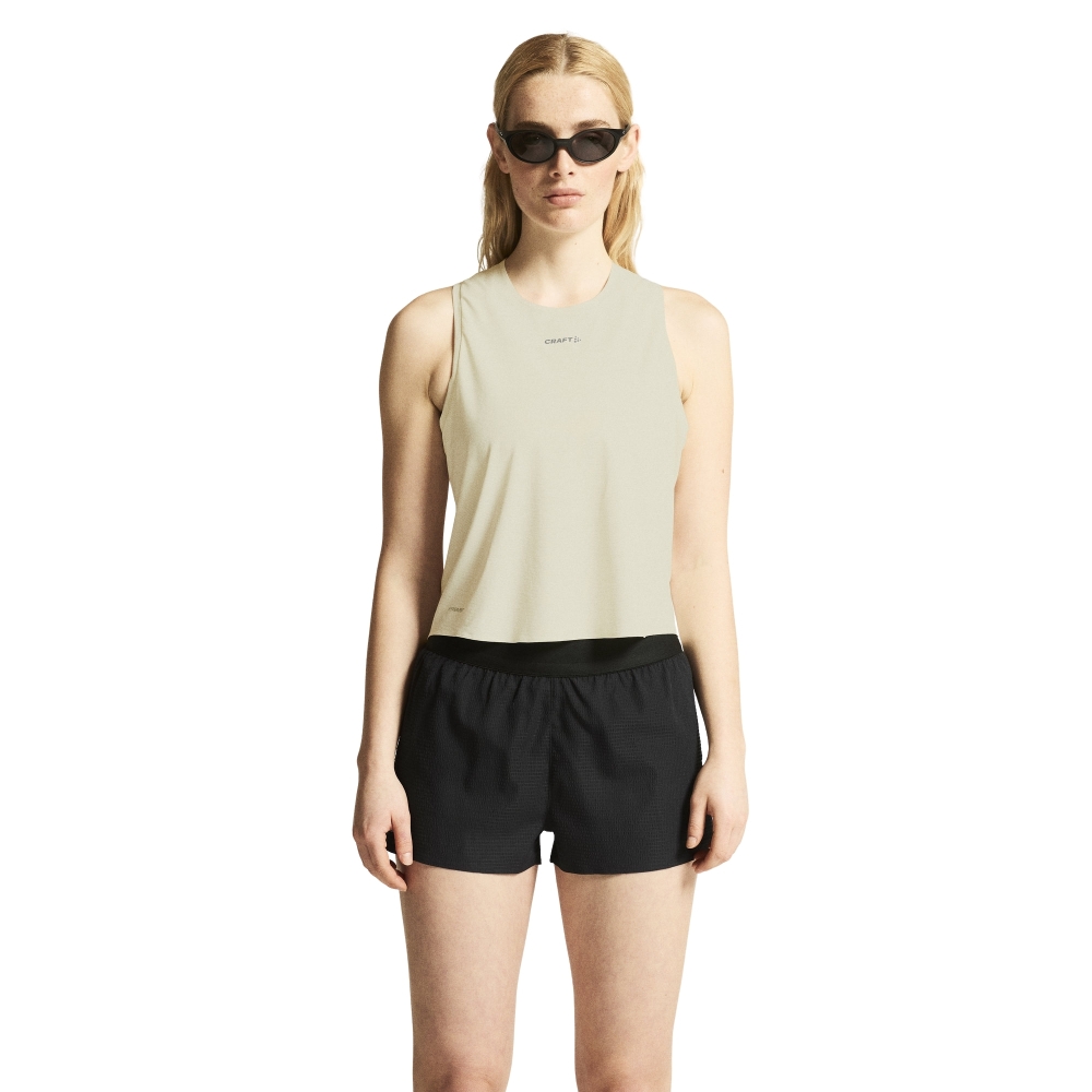 Craft Hypervent Singlet Women's Tofu C17298-1050 shirts en tops online bestellen bij Kathmandu Outdoor & Travel