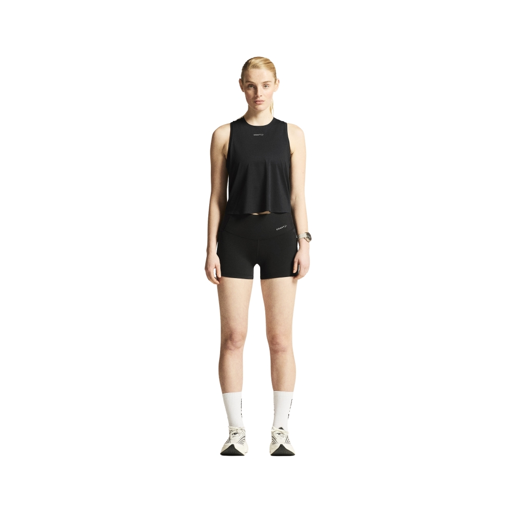 Craft Hypervent Singlet Women's Black C17298-9990 shirts en tops online bestellen bij Kathmandu Outdoor & Travel