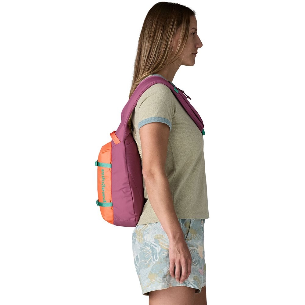 Patagonia Atom Sling 8L Faded Magenta 48262-FDMG tassen online bestellen bij Kathmandu Outdoor & Travel