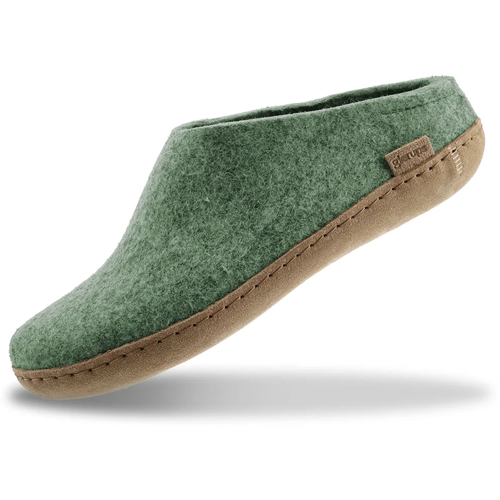 Glerups Glerups Slip-On Leather B-14-Moss pantoffels en huissokken  Glerups Slip-On Leather Moss B-14-Moss pantoffels en huissokken online bestellen bij Kathmandu Outdoor & Travel