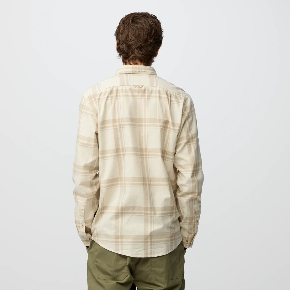 Fjällräven Övik Lite Flannel Shirt Chalk White-Fossil F12600311-113-118 shirts en tops online bestellen bij Kathmandu Outdoor & Travel