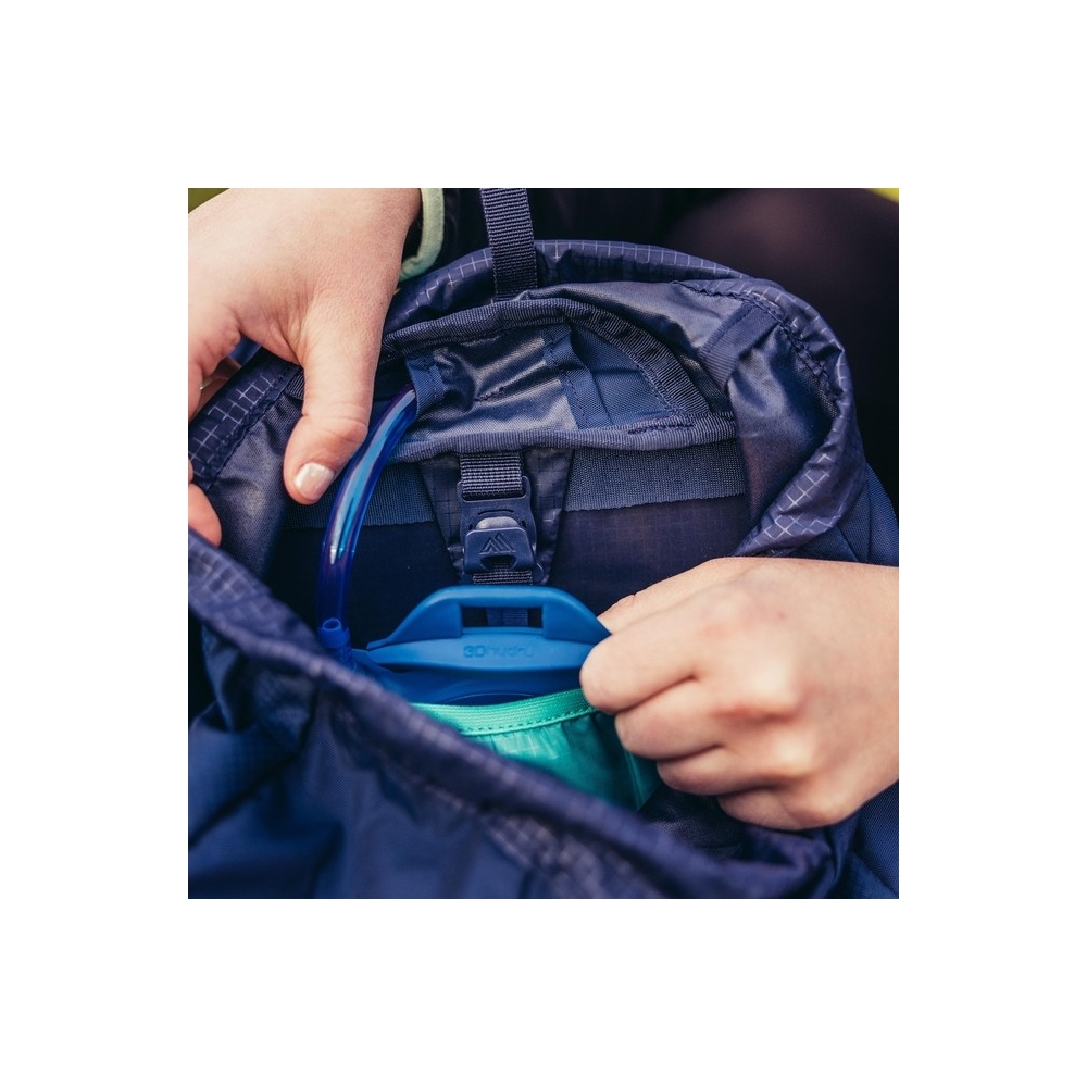 Gregory Amber 44  Arctic Navy 149389-A268 dagrugzakken online bestellen bij Kathmandu Outdoor & Travel