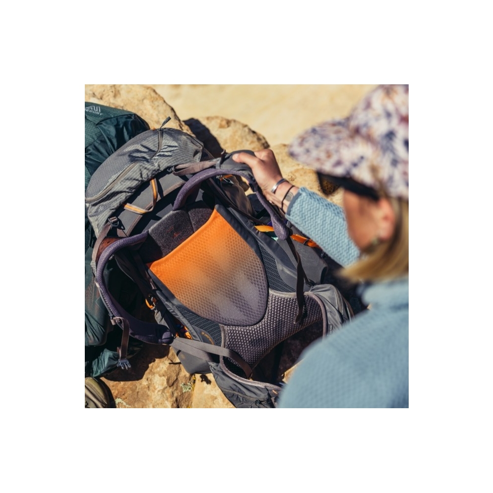 Gregory Maven 48 Grey Melon 15301x-A542 dagrugzakken online bestellen bij Kathmandu Outdoor & Travel