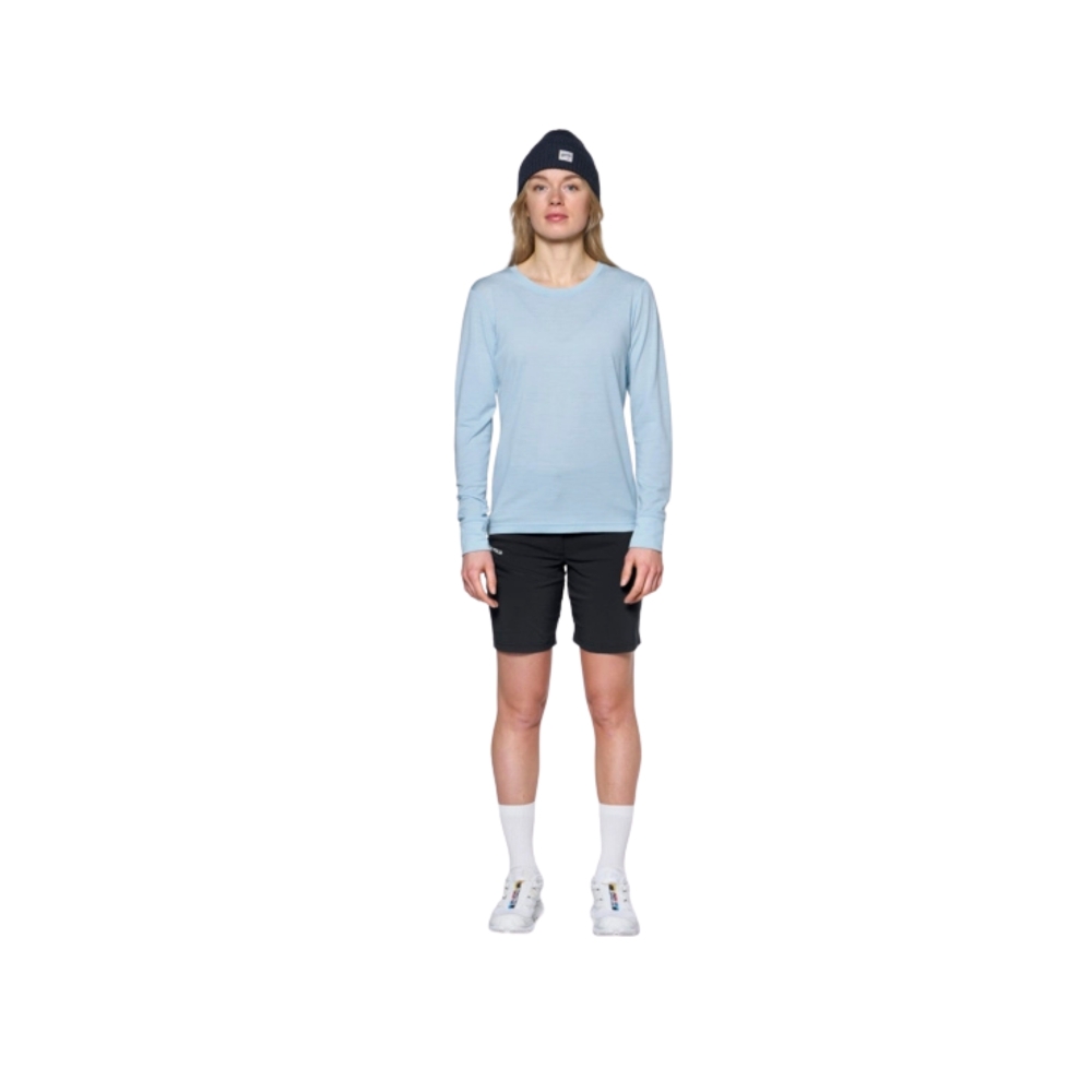 Devold Classic Ls Women's Dawn 180 287 C-233A shirts en tops online bestellen bij Kathmandu Outdoor & Travel