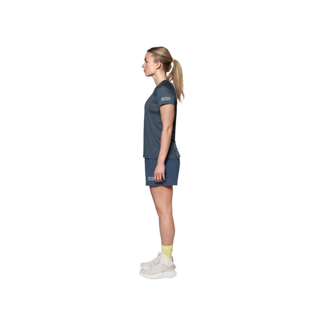 Devold Endurance Merino 130 Tee Women's Night PDGO 293 219 E-287A shirts en tops online bestellen bij Kathmandu Outdoor & Travel